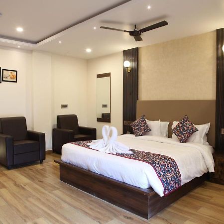 Srikakulam Dakshin Suites מראה חיצוני תמונה