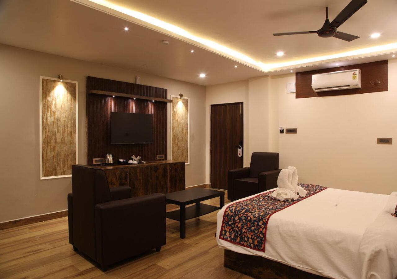 Srikakulam Dakshin Suites מראה חיצוני תמונה